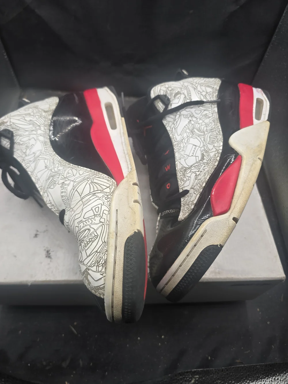 SKU 0351‎ Air Jordan Two-Tone Graphic Sneakers - Black, White, Red